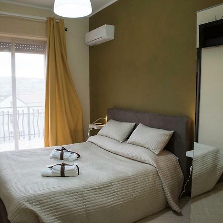 Hotel Il Centro Short Lets Valguarnera Caropepe Zewnętrze zdjęcie