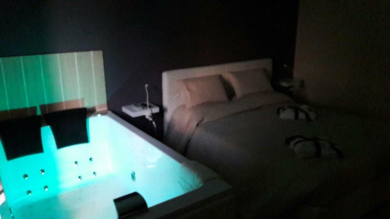 Hotel Il Centro Short Lets Valguarnera Caropepe Zewnętrze zdjęcie