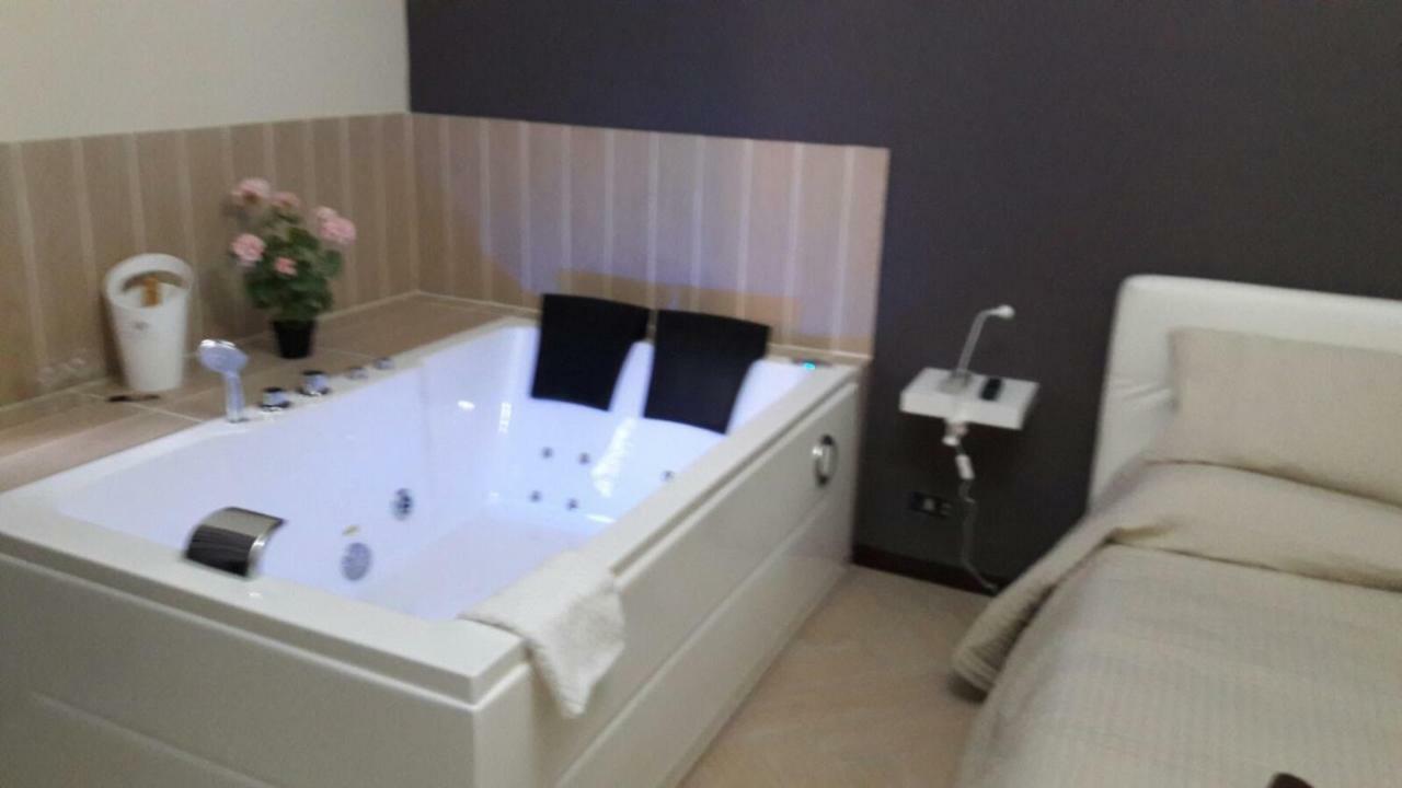 Hotel Il Centro Short Lets Valguarnera Caropepe Zewnętrze zdjęcie